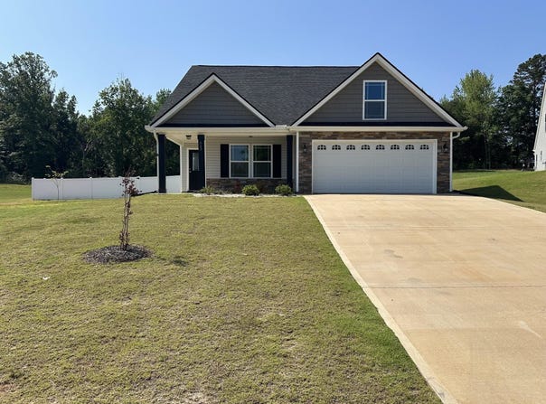 563 Fairlead Lane, Chesnee, SC 29323