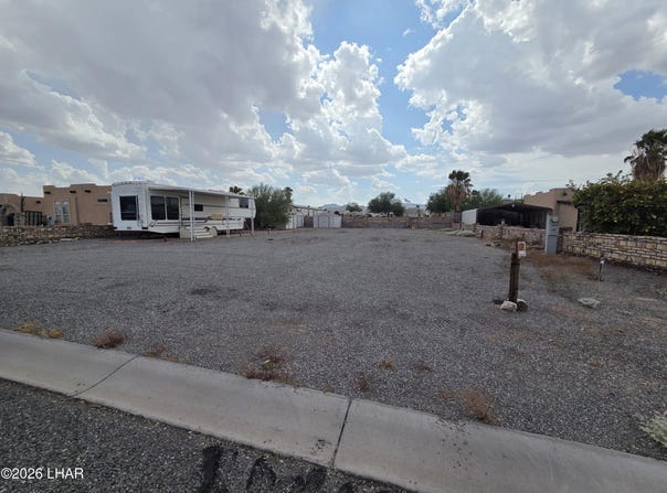 49690 Opal Ave, Quartzsite, AZ 85346