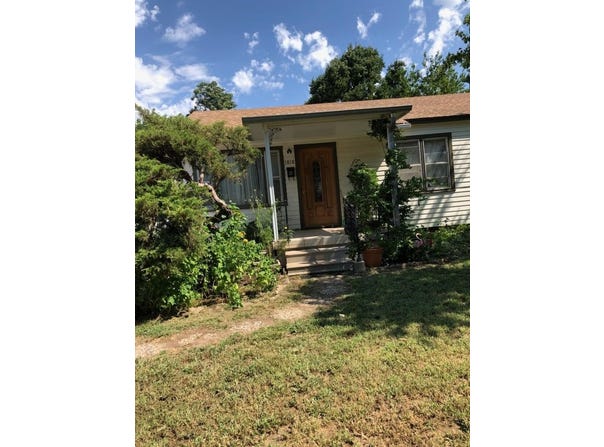 1818 E Ash, Enid, OK 73701