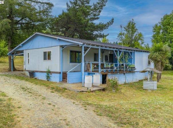 94708 PARSONAGE Ln, Broadbent, OR 97414