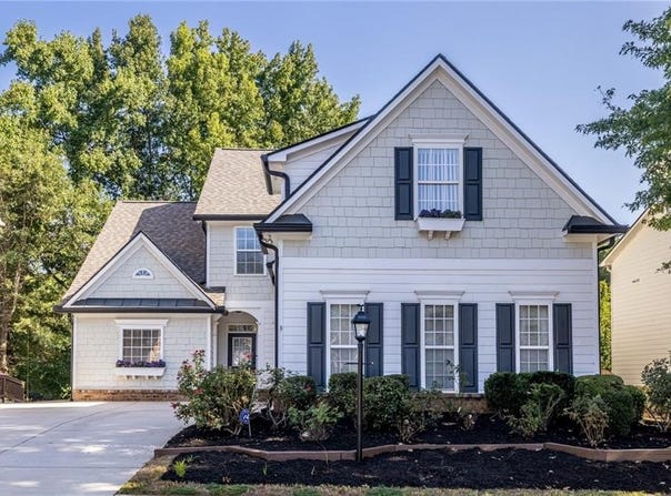 577 Lantern Wood Drive, Scottdale, GA 30079