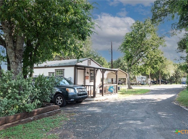 263 Timber Lane, Bandera, TX 78003