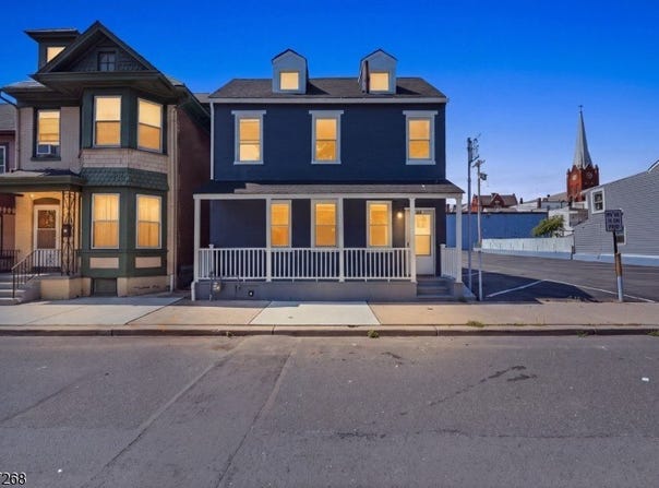 124 Sitgreaves St, Phillipsburg Town, NJ 08865-3029