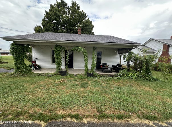 155 N 2nd St, Campbellsburg, KY 40011
