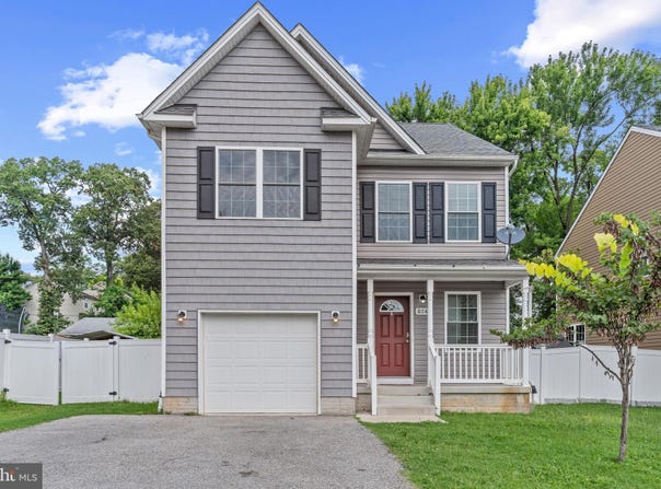 808 204TH Street, PASADENA, MD 21122