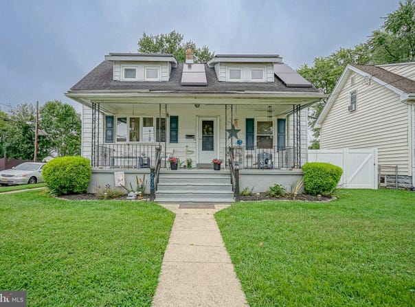 202 5TH Avenue, MOUNT EPHRAIM, NJ 08059