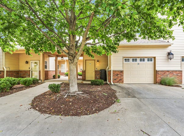 3848 Thornhill Circle, Champaign, IL 61822