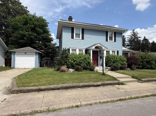 302 Walsh Street, South Bend, IN 46617-2417
