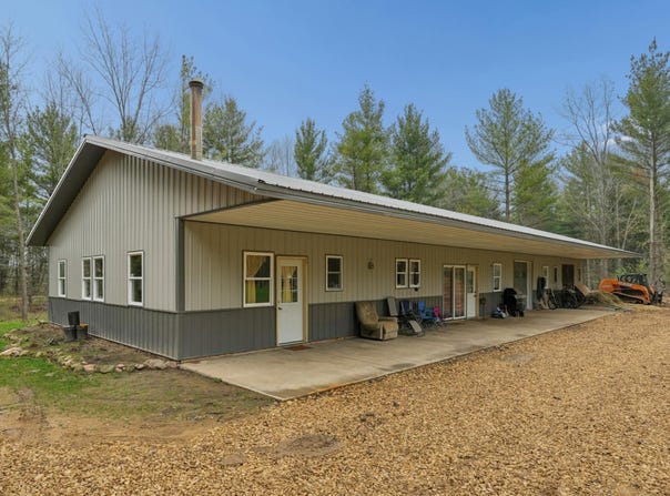 1725 HWY 128, Glenwood City, WI 54013