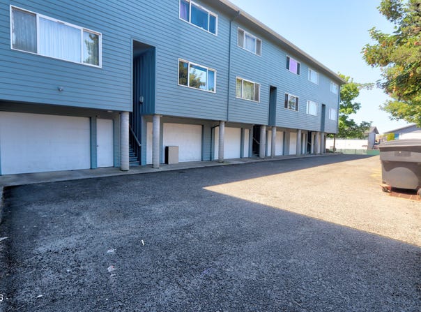 213 NE 7th Street, Newport, OR 97365