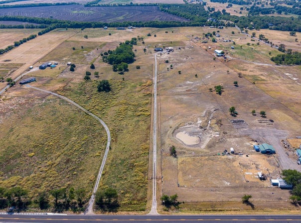 11714 Fm 697, Whitewright, TX 75491