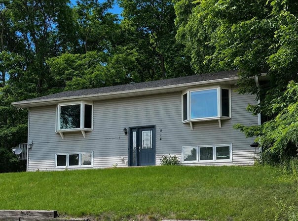 514 9th Avenue, Baraboo, WI 53913