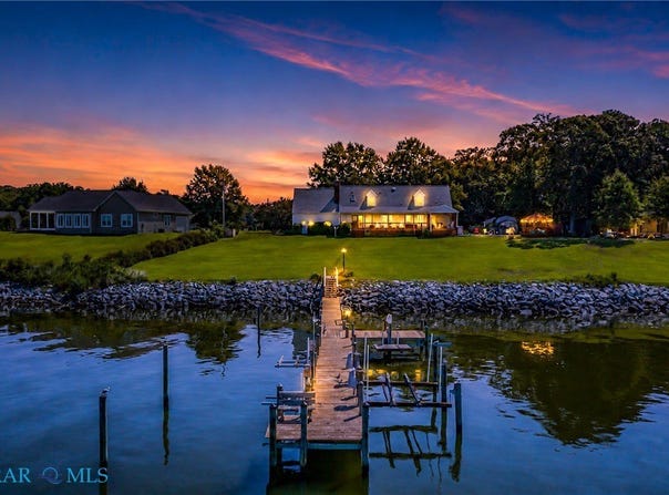 196 Landing Drive, Lancaster, VA 22503