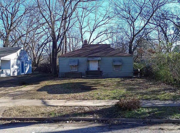 1664 HELSLEY St, Memphis, TN 38108