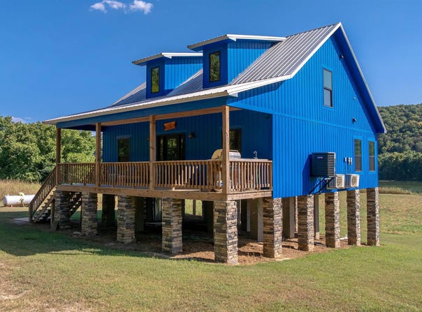 3780 River Road, Guion, AR 72540-0000