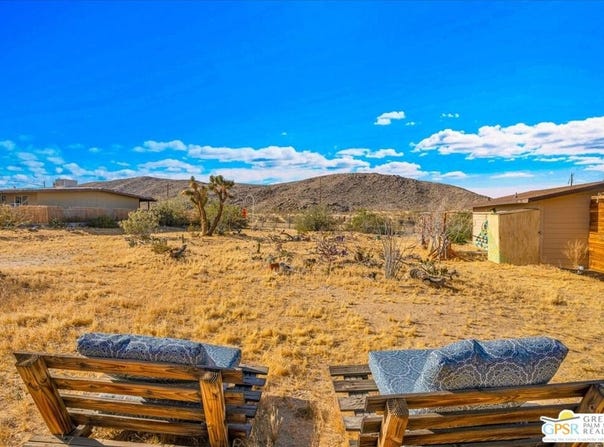 61939 Hilltop Dr, Joshua Tree, CA 92252