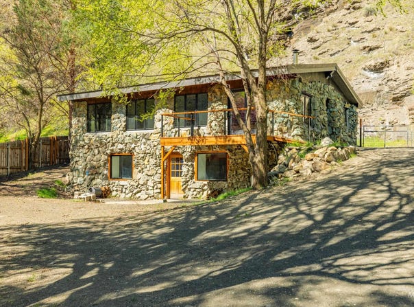 543 N Main Street, Riggins, ID 83549