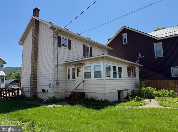 366 RIDGLEY Street, ORBISONIA, PA 17243