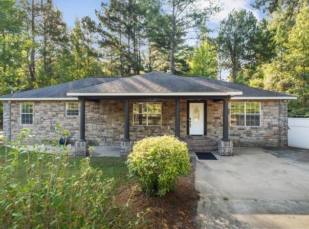 5624 E Broad St., Texarkana, AR 71854