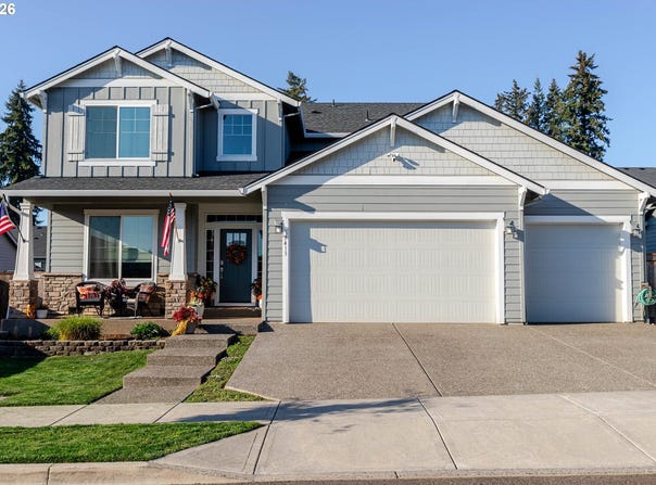 37413 COHO St, Sandy, OR 97055