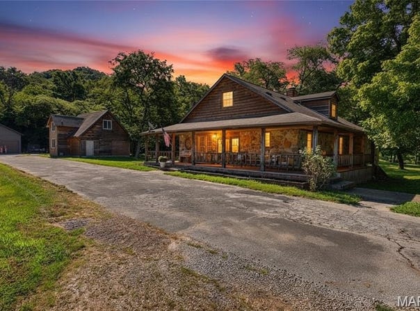 11126 Highway Z, Devils Elbow, MO 65457
