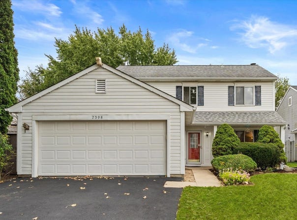 2398 Blue Spruce Lane, Aurora, IL 60502