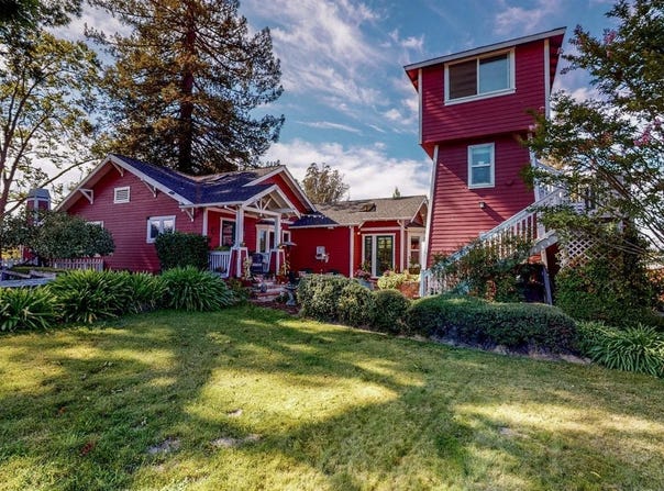 4605 Gravenstein Highway N, Sebastopol, CA 95472