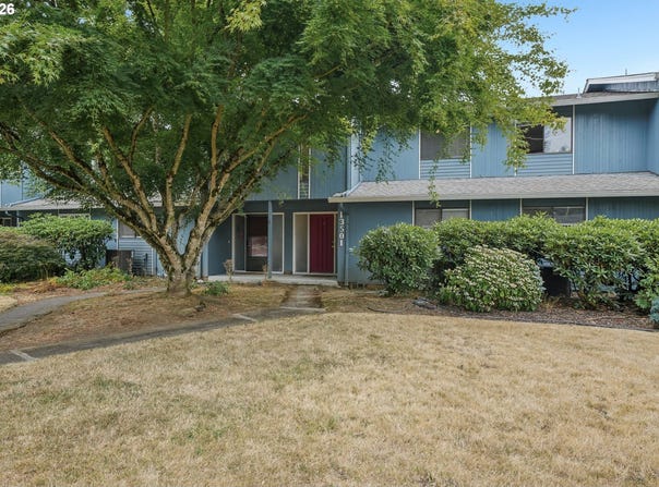 13501 NE 19TH St, Vancouver, WA 98684