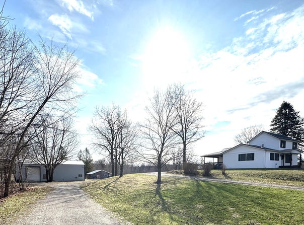 43559 County Rd 681, Lawrence, MI 49064