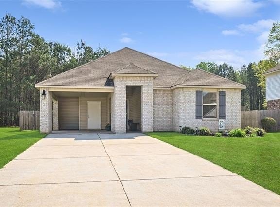 18397 FOX HOLLOW Loop, Hammond, LA 70401