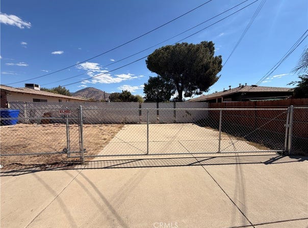 Mountain Ave, San Bernardino, CA 92404