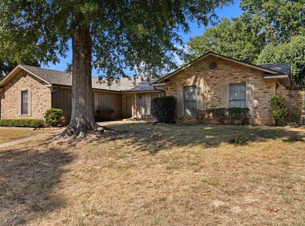 515 Berkshire Drive, Longview, TX 75605