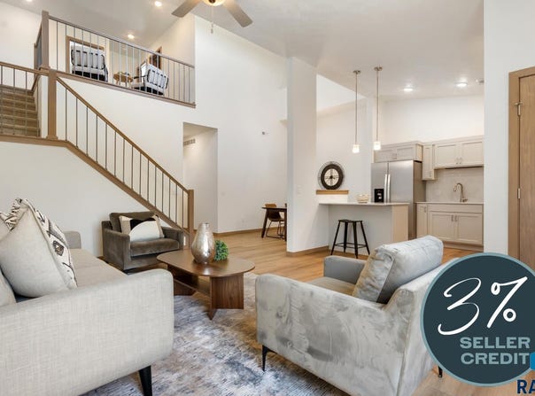 9116 W Ark Pl, Sioux Falls, SD 57106