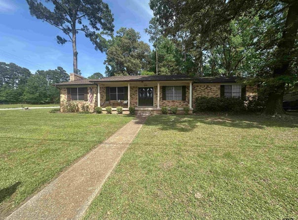 902 Pine Cove, Jacksonville, TX 75766