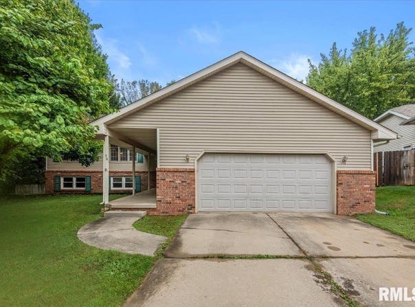 74 Holliday Road, Springfield, IL 62702