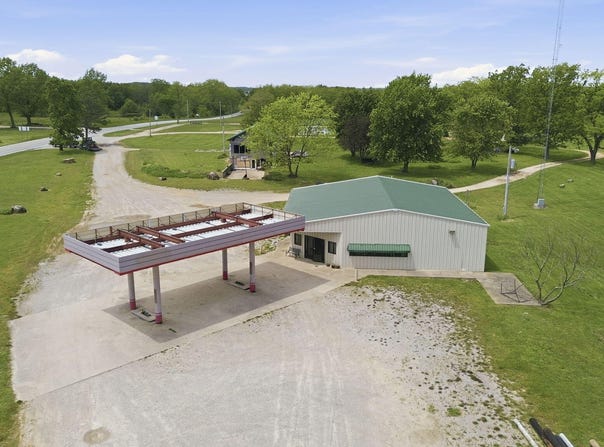 11901 State Highway 32, Lebanon, MO 65536