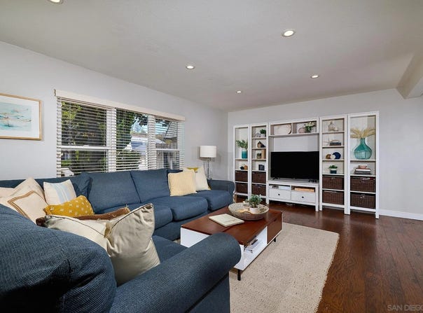 15019 Amso Street, Poway, CA 92064