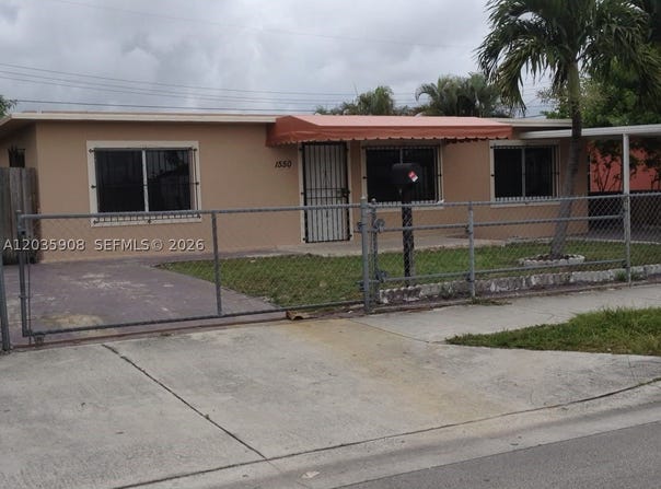 1550 E 10th Ave, Hialeah, FL 33010