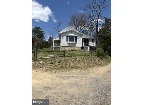 306 TONYS HOLLOW, STEPHENS CITY, VA 22655