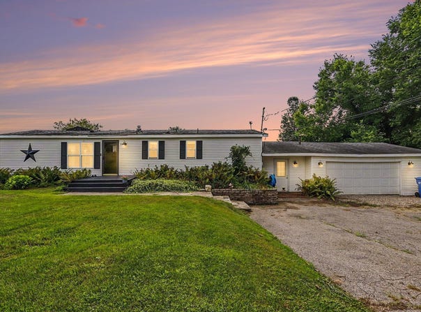 110 Dotson Drive, Sherwood, MI 49089