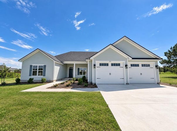 204 Bailey Circle, Thomasville, GA 31757
