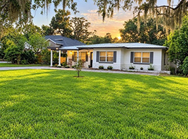 224 INVERNESS Avenue, TEMPLE TERRACE, FL 33617