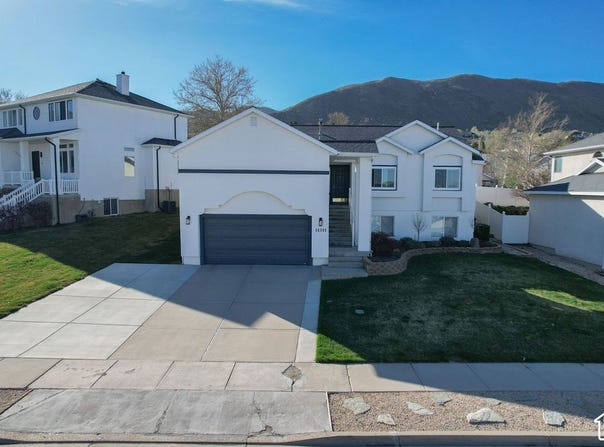 14301 S ELSBROOK Cir, Draper, UT 84020