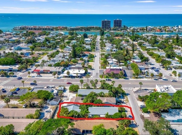 340 78TH Avenue, ST PETE BEACH, FL 33706