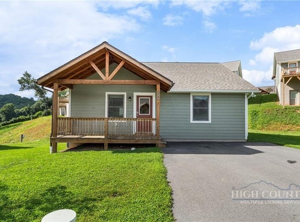 158 Pitts Way, Boone, NC 28607