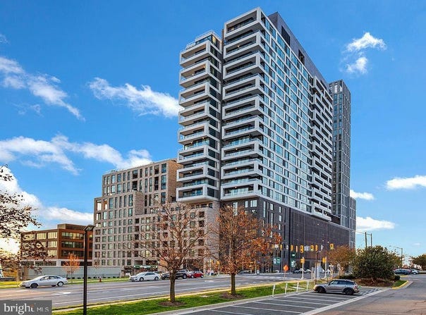 1650 SILVER HILL DR #1010, MCLEAN, VA 22102