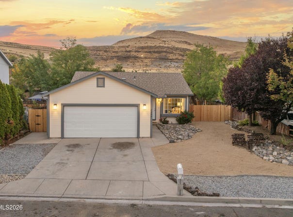 7295 Lindsey Lane, Sparks, NV 89436