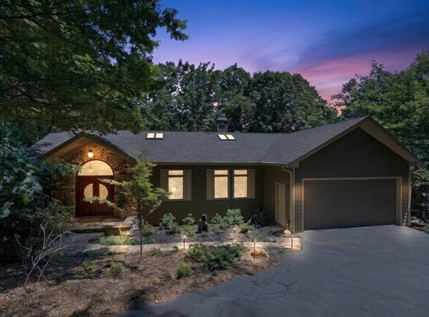 532 Cherokee Trl, Big Canoe, GA 30143