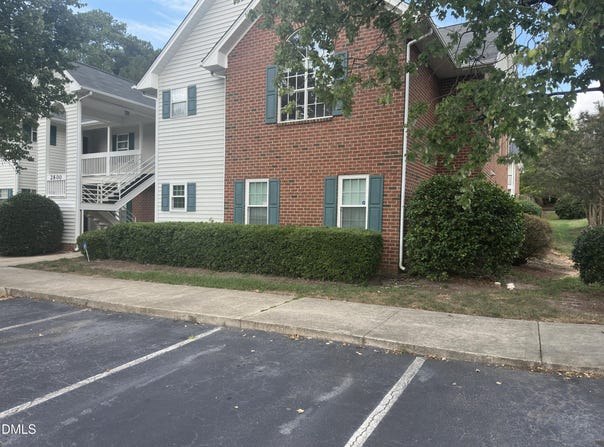 2813 Wellington Ridge Loop, Cary, NC 27518