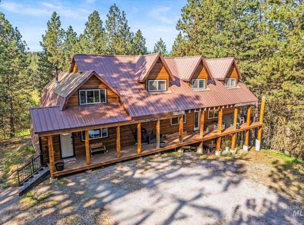 1 Sunset Trail, Banks, ID 83602